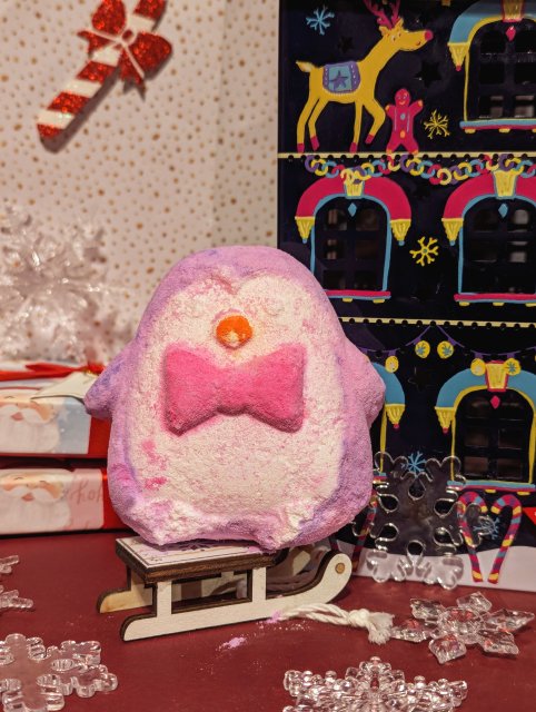 LUSH Kula do kąpieli, Penguin