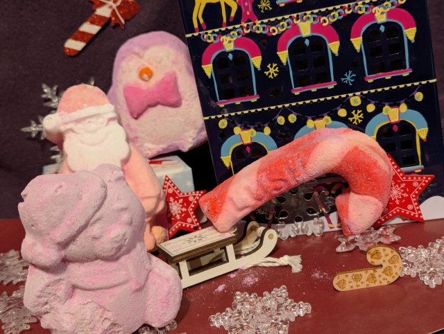 LUSH Bomba do kąpieli, Butterbear