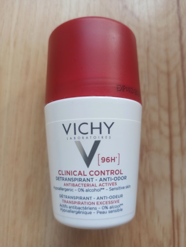 Denkowanie część druga :) Grudzień, kosmetyki w świątecznych opakowaniach lub w świątecznych kolorach: czerwonym, zielonym i złotym 