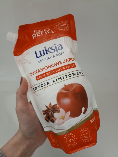 Luksja Creamy & Soft, Mydło w płynie, Kremowe, Cynamonowe Jabłko