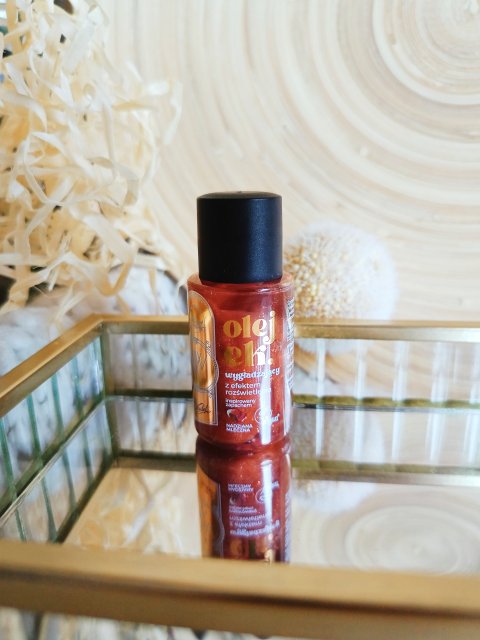 OnlyBio Hair in Balance, Olejek do włosów, Wygładzający, Z efektem rozświetlenia, E. Wedel, Nadziana Mleczna 