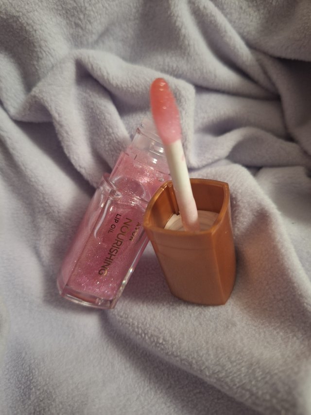 Avon True, Nourishing Lip Oil, Olejek do ust, Shimmering Petal