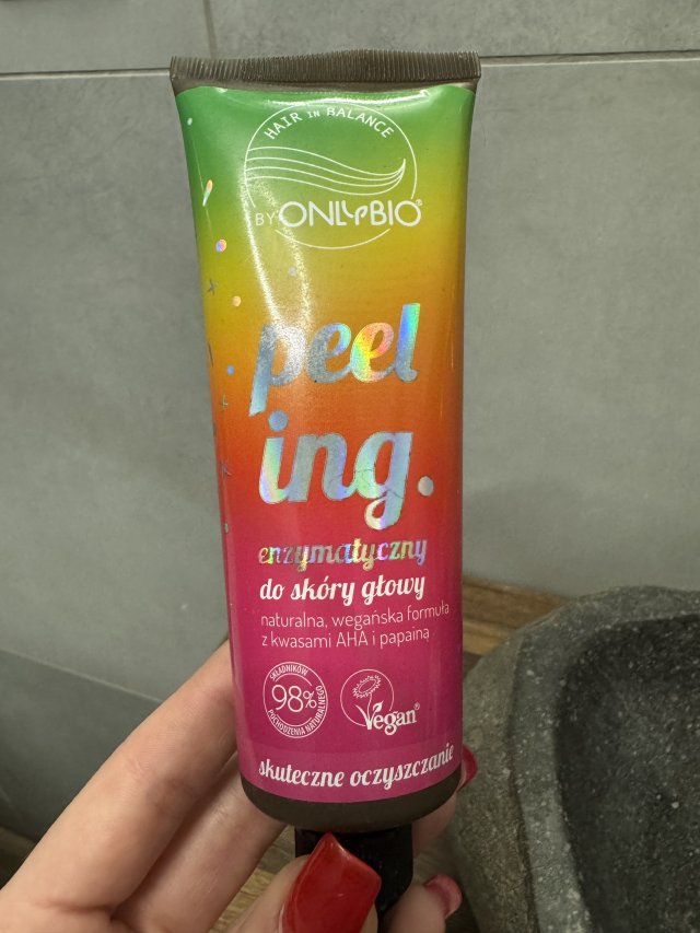 OnlyBio Hair in Balance, Peeling enzymatyczny do skóry głowy, Kwasy AHA i papaina