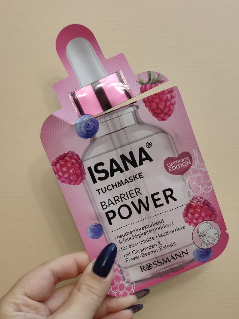 Denkowanie część druga :) Grudzień, kosmetyki w świątecznych opakowaniach lub w świątecznych kolorach: czerwonym, zielonym i złotym 