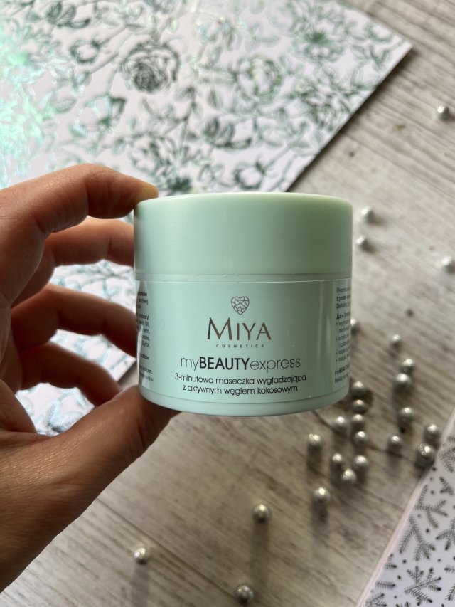 Miya Cosmetics myBEAUTYexpress, Maseczka do twarzy, 3-minutowa, Wygładzająca z aktywnym węglem kokosowym