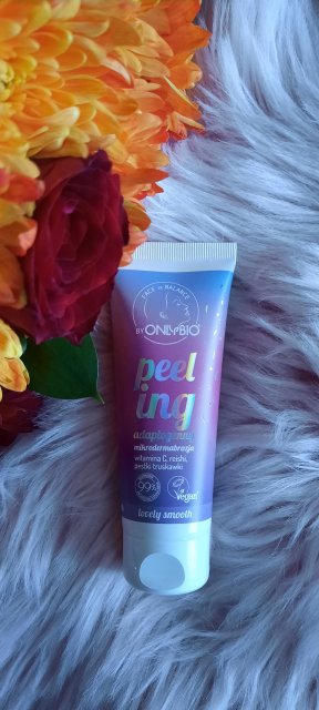 OnlyBio Peeling do twarzy, Face in Balance, Adaptogenny, Witamina C, reishi i pestki truskawki