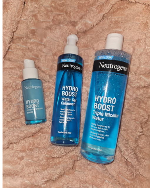 Neutrogena Hydro Boost, Booster serum do twarzy, Nawadniający
