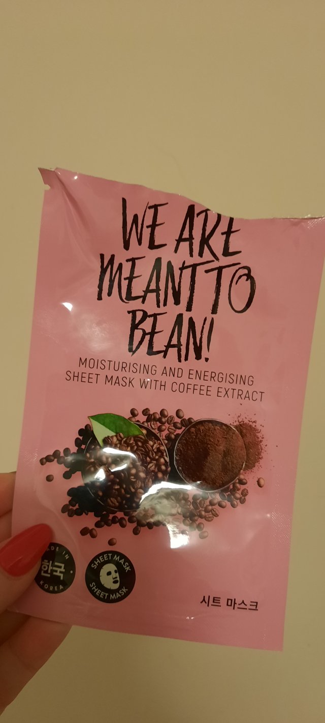 Denkowanie część druga :) Grudzień, kosmetyki w świątecznych opakowaniach lub w świątecznych kolorach: czerwonym, zielonym i złotym 