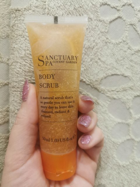 Sanctuary SPA Peeling do ciała, Gentle Polish Body Scrub, Covent Garden