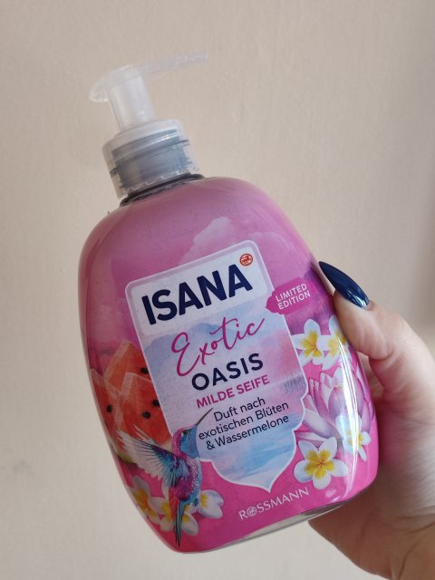 Denkowanie część druga :) Grudzień, kosmetyki w świątecznych opakowaniach lub w świątecznych kolorach: czerwonym, zielonym i złotym 