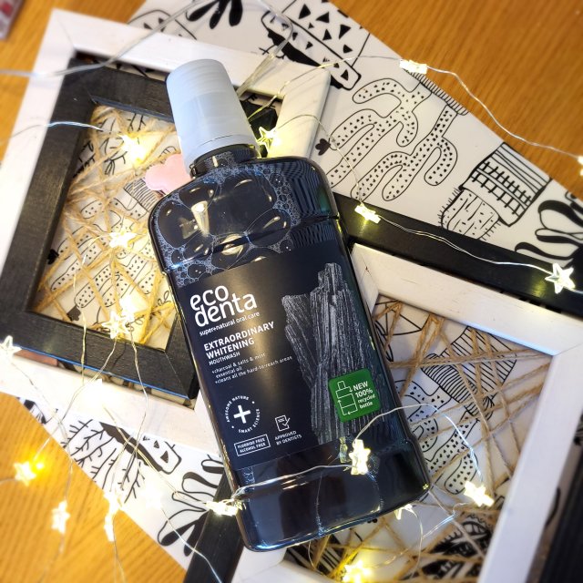 Ecodenta Płyn do płukania jamy ustnej, Extraordinary Whitening