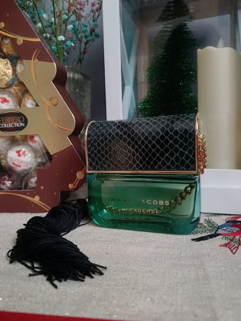 Marc Jacobs  Decadence EDP
