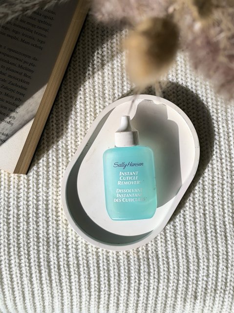 kosmetyki do usuwania skorek sally hansen