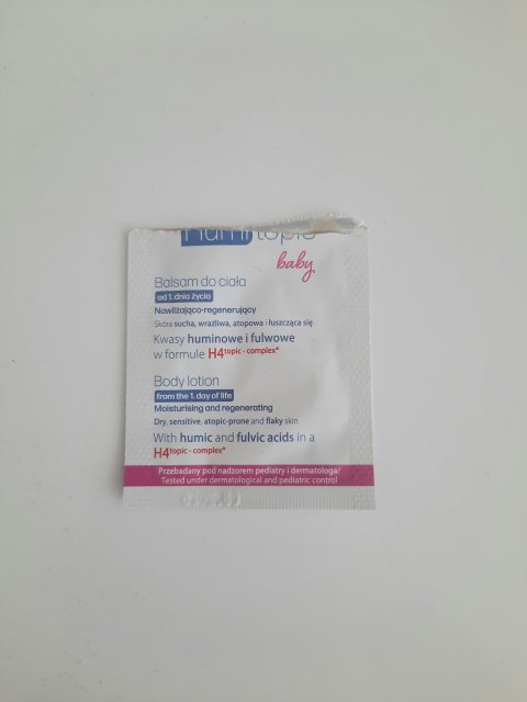 Denkowanie część druga :) Grudzień, kosmetyki w świątecznych opakowaniach lub w świątecznych kolorach: czerwonym, zielonym i złotym 