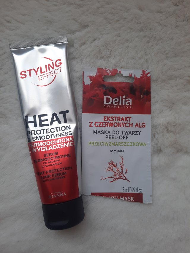 Denkowanie część druga :) Grudzień, kosmetyki w świątecznych opakowaniach lub w świątecznych kolorach: czerwonym, zielonym i złotym 