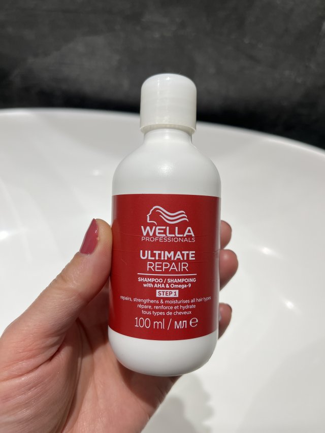 Denkowanie część druga :) Grudzień, kosmetyki w świątecznych opakowaniach lub w świątecznych kolorach: czerwonym, zielonym i złotym 