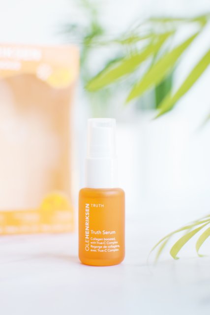 Ole Henriksen Serum do twarzy, Truth Serum, Collagen boosted, True-C Complex