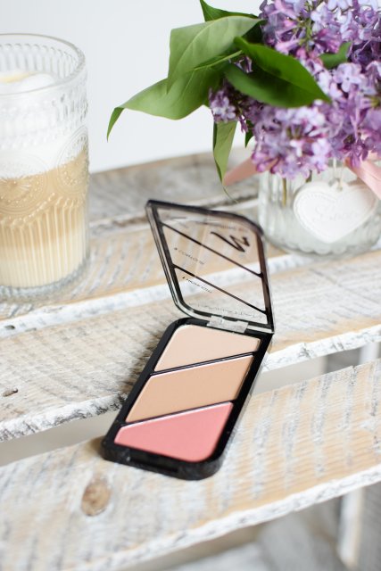 Manhattan Contouring Kit, Zestaw do konturowania twarzy, nr 002 Summer in Barbados