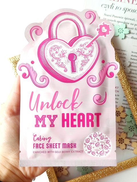 Maseczka do twarzy w płacie 