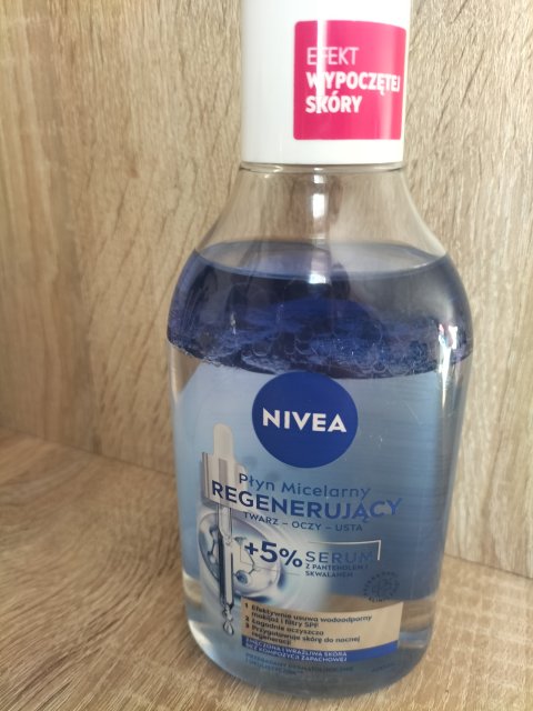Nivea Płyn micelarny, Regenerujący, 5% serum z panthenolem i skwalanem, Zmęczona i wrażliwa skóra
