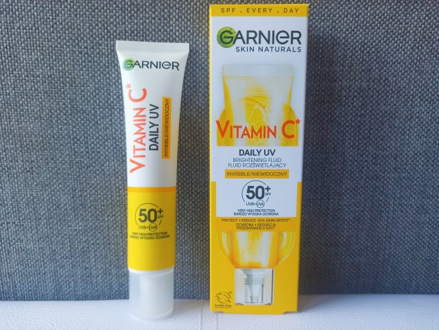 Garnier Skin Naturals, Vitamin C, Fluid rozświetlający, Invisible