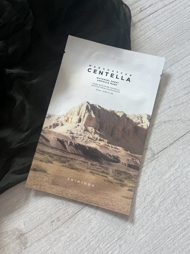 SKIN1004 Maska do twarzy w płacie, Madagascar Centella, Watergel Sheet Ampoule Mask