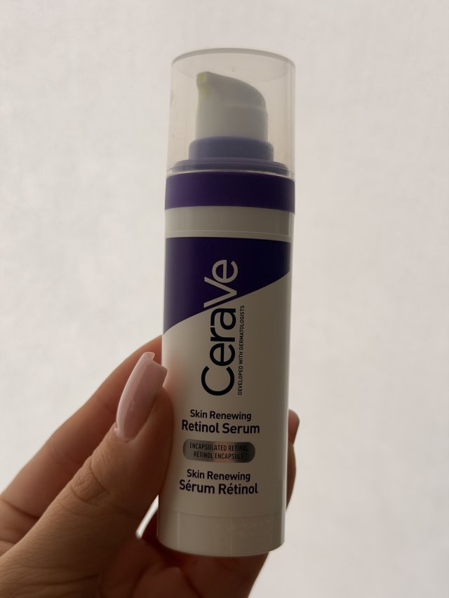 CeraVe Serum do twarzy, Odbudowujące, Z retinolem, Kapsułkowy retinol