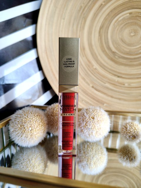Eveline Wonder Match, Creamy, Pomadka do ust w płynie, Matowa, nr 06 Classic Red