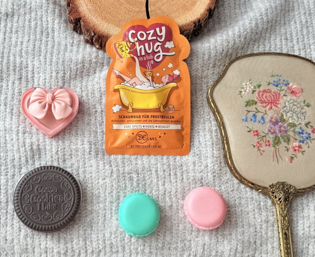 Dresdner Essenz Płyn do kąpieli, Cozy hug in a tub