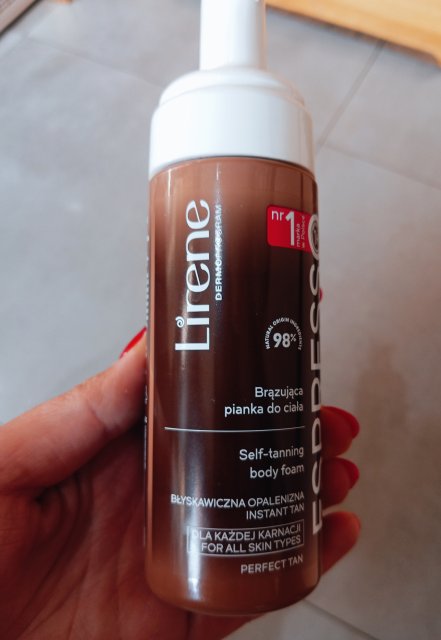 Lirene Dermoprogram, Espresso, Brązująca pianka do ciała, Organiczna woda kokosowa, Ciemna karnacja