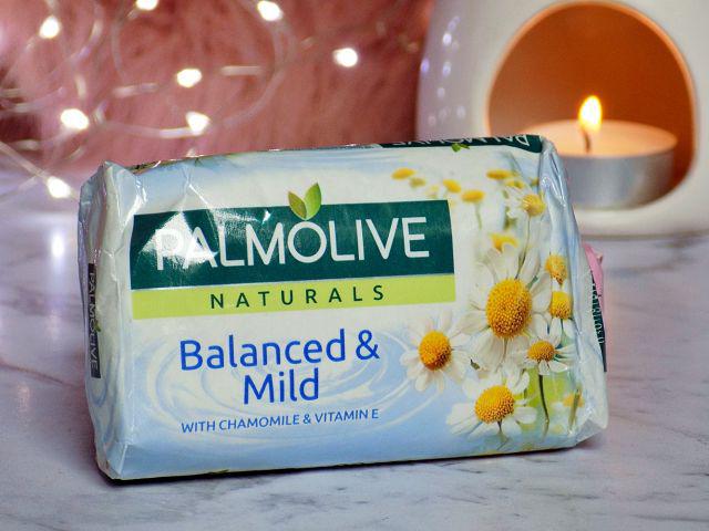 Palmolive Mydło w kostce, Balanced & Mild, Chamomile & Vitamin E