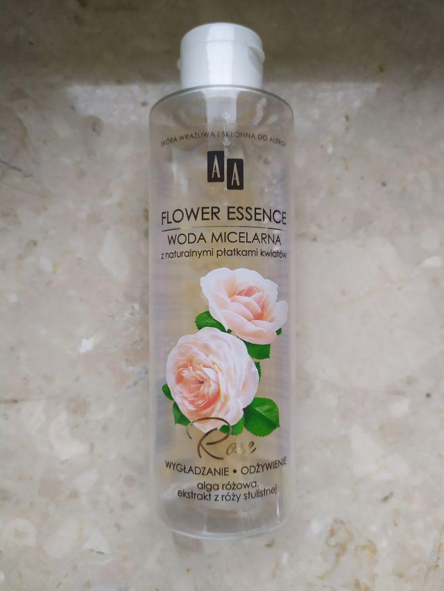 AA Flower Essence, Woda micelarna z naturalnymi płatkami kwiatów, Rose