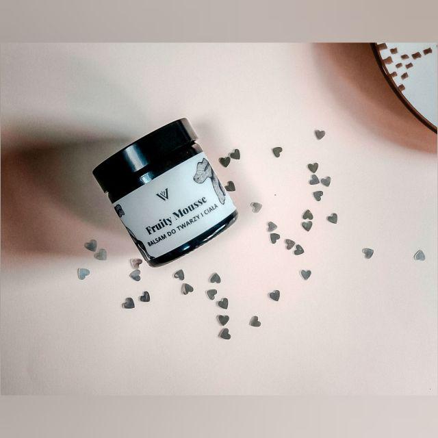 W Organics Fruity Mousse, Balsam do twarzy i ciała