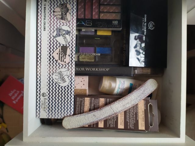 akcja denkowanie! grudzień - kosmetyki w świątecznych opakowaniach i świątecznych kolorach 🎄❄️⛄🎀🎁🎅