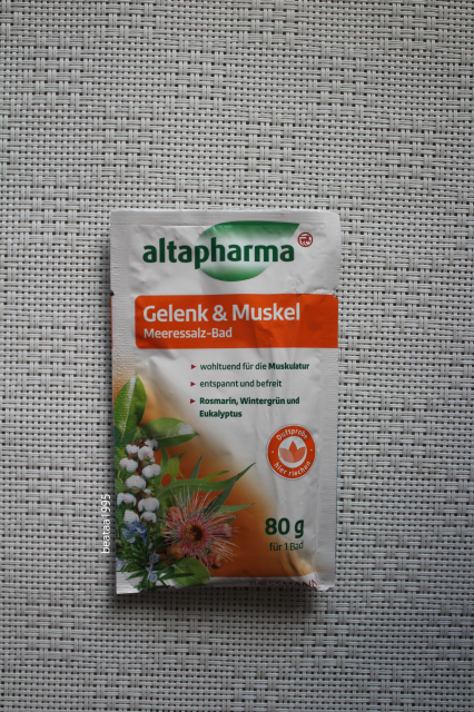 Altapharma Sól do kąpieli, Morska, z olejkami eterycznymi