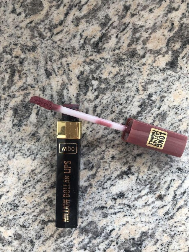 Wibo Million Dollar Lips, matowa pomadka, nr 1