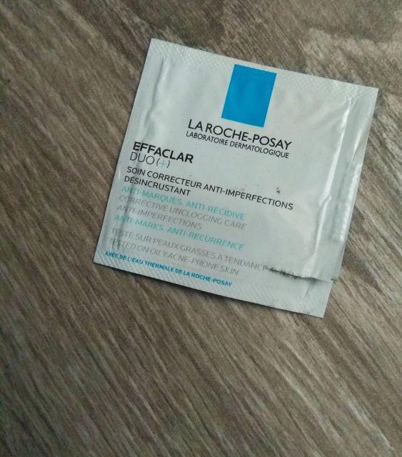 La roche posay krem zwalczający niedoskonałości