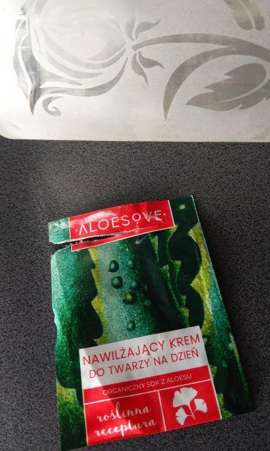 Aloesove nawilżający krem do twarzy