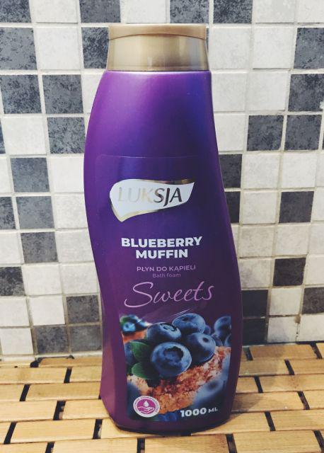 Blueberry muffin Luksja płyn do kąpieli 