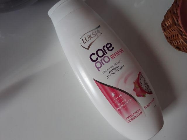 Luksja Care Pro, Refresh, Żel pod prysznic, Dragon Fruit 
