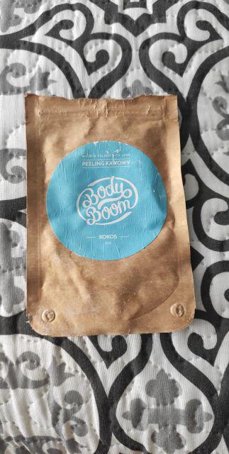 BodyBoom Peeling do ciała kawowy, Kokos