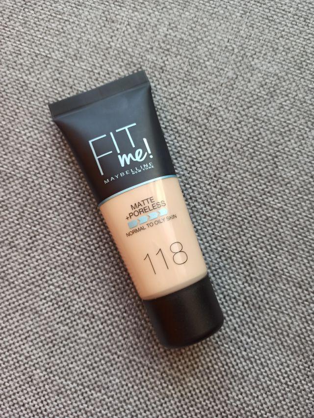 Maybelline Fit Me!, Podkład do twarzy, Matujący i wygładzający pory, nr 118