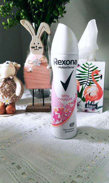 Rexona Antyperspirant w sprayu MotionSense, Sexy Bouquet