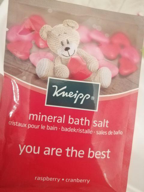 Kneipp Kryształki do kąpieli, Maliną i żurawina