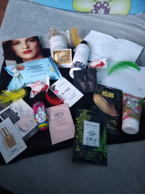 ✩ Kalendarz urodzinowy Clouders ✩