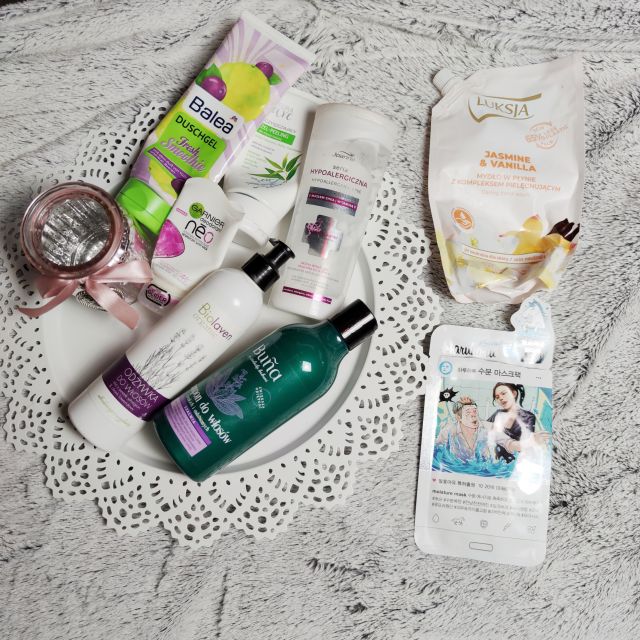 akcja denkowanie! grudzień - kosmetyki w świątecznych opakowaniach i świątecznych kolorach 🎄❄️⛄🎀🎁🎅