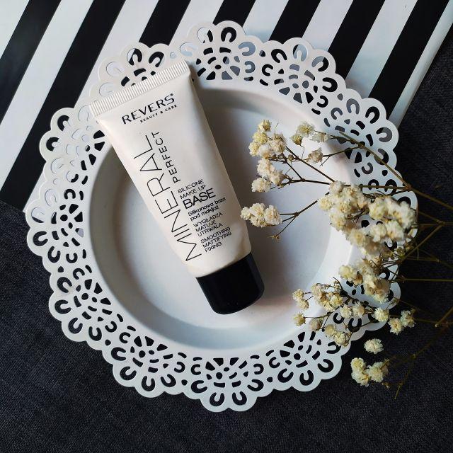 Revers Cosmetics Baza pod makijaż