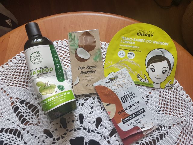 akcja denkowanie! grudzień - kosmetyki w świątecznych opakowaniach i świątecznych kolorach 🎄❄️⛄🎀🎁🎅