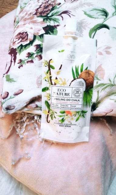 Bielenda Eco Nature, Peeling do ciała, Oczyszczająco-odżywczy, Mleczko waniliowe + mleczko kokosowe + kwiat pomarańczy