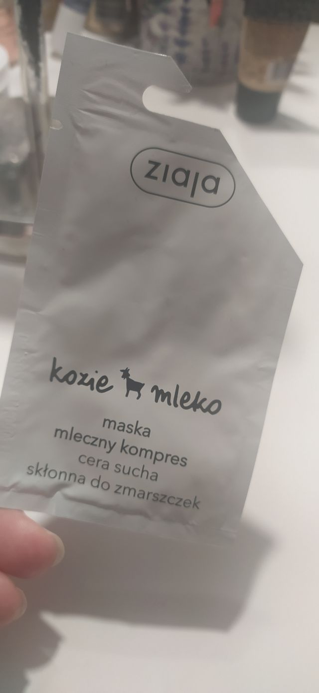 akcja denkowanie! grudzień - kosmetyki w świątecznych opakowaniach i świątecznych kolorach 🎄❄️⛄🎀🎁🎅